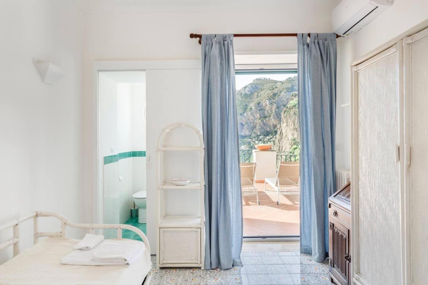 Terrazza Tragara Villa Капри Екстериор снимка